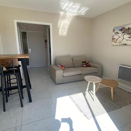 Appartement Cosy A Sanary Plage De Portissol-Climatise-Parking Prive Экстерьер фото