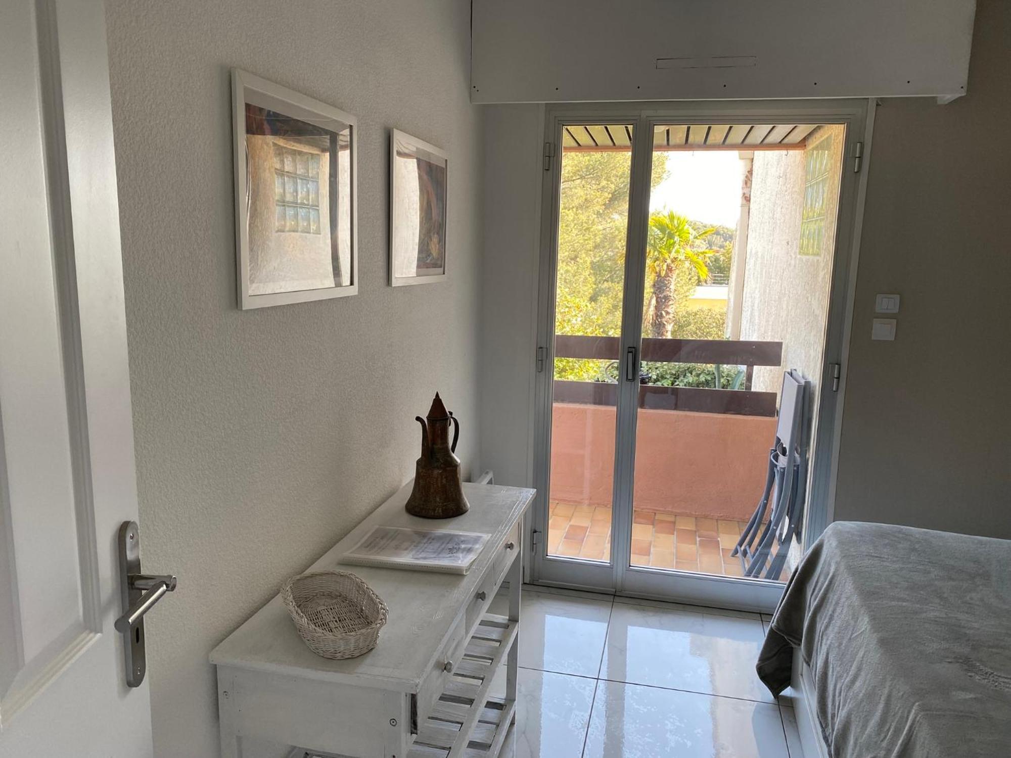 Appartement Cosy A Sanary Plage De Portissol-Climatise-Parking Prive Экстерьер фото